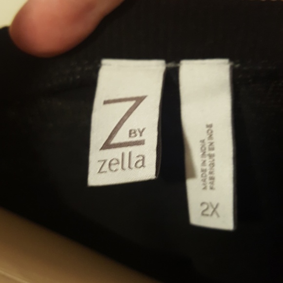 Pull Over Sweat Shirt (NEW) - Picture 3 of 3